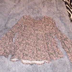 American Eagle Cold Shoulder Bell Sleeve Top